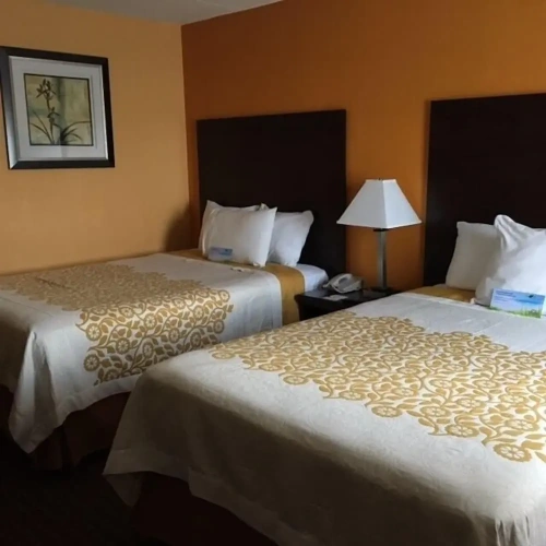 Standard Quadruple room with balcony