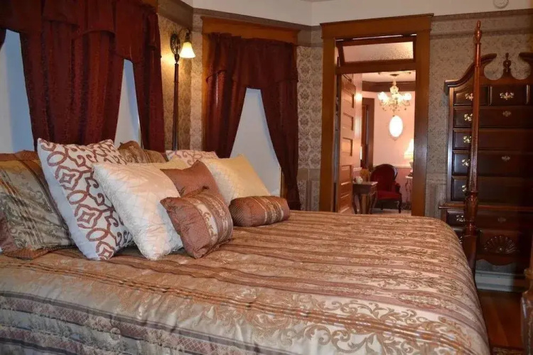 The Conner House B&B