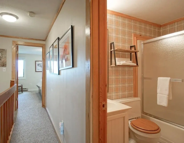 2 Bedrooms Standard room with balcony and with mountain view