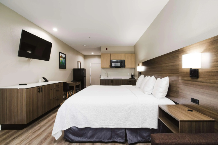 SureStay Studio by Best Western Conroe Downtown
