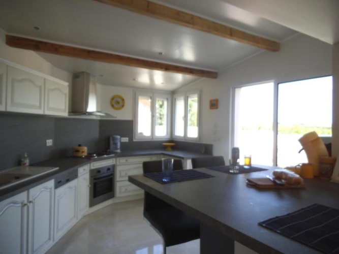 3 Bedrooms Cottage