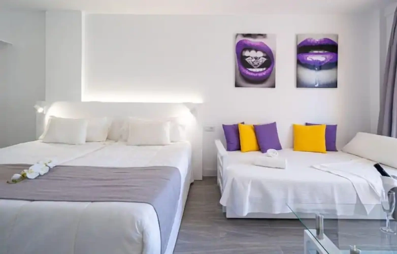 Superior room