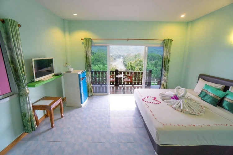 Deluxe Bungalow