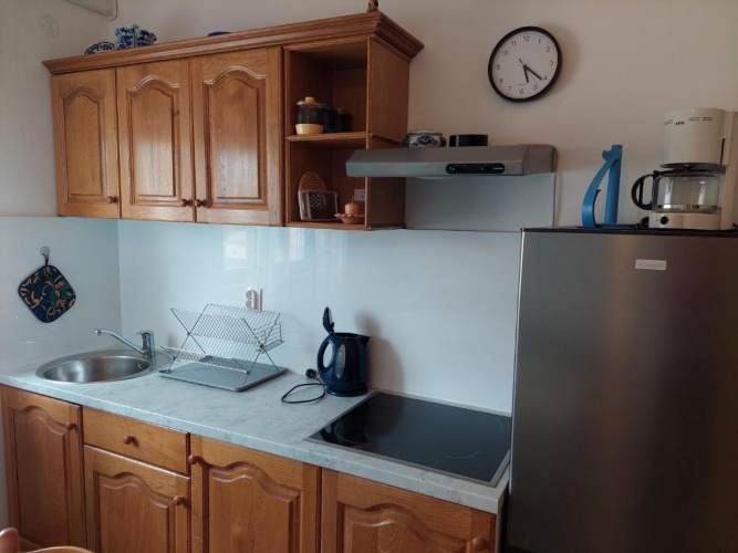 2 Bedrooms Apartment with balcony and with garden view