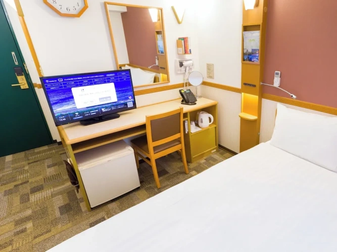 Economy room