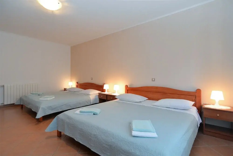 Apartment 1089
