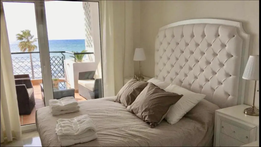 MI CAPRICHO A16 Beachfront Apartment