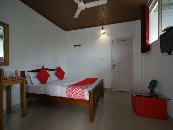 OYO 11757 Aruvi Annex