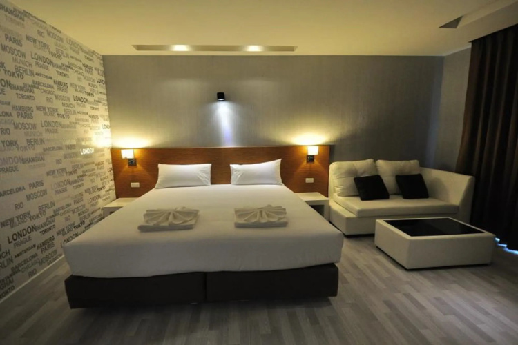 Tanzeno Hotel