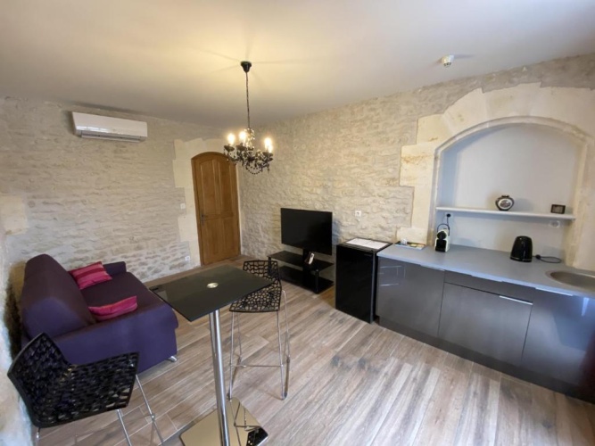 1 Bedroom Suite