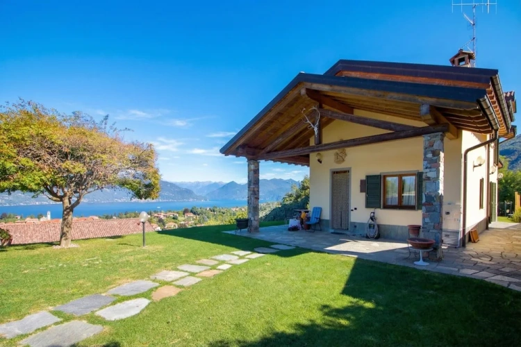 Family Villa with balcony