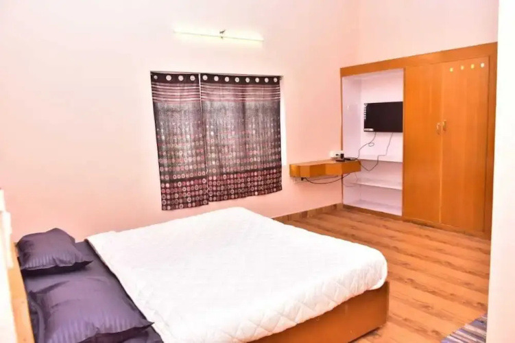 K Hotels Kodikannal