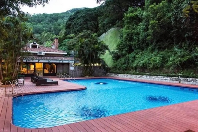 竹湾精品酒店外景图