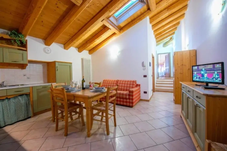 2 Bedrooms Double Apartment with mountain view
