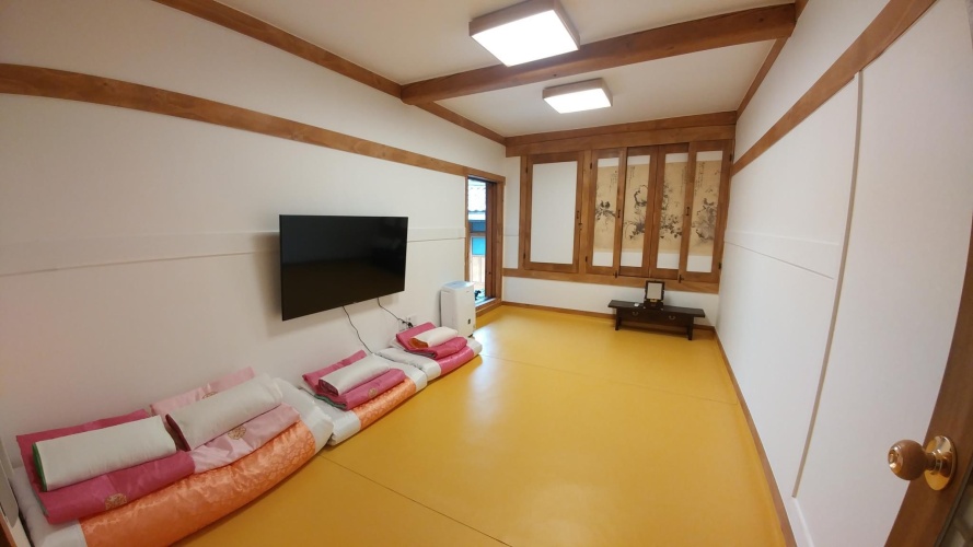 Standard Family room