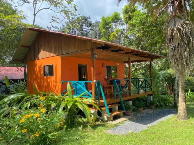 1 Bedroom Cottage with balcony and with view