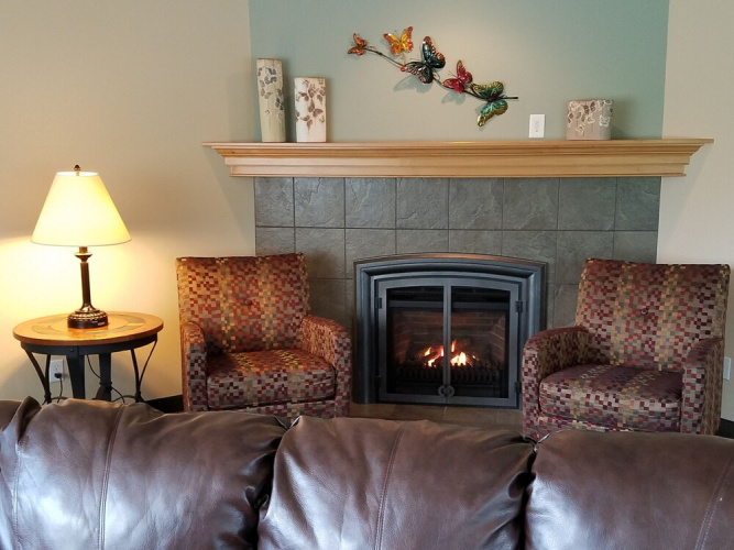 Redwood Garden Inn