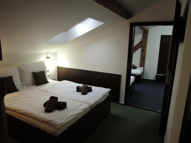 Standard Quadruple room