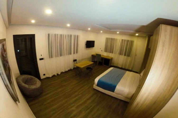 Atlas Lodge