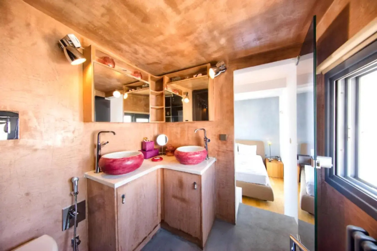 Topfloor stylish apartment with Acropolis view!