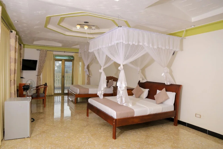 Victoria Royal Beach Hotel