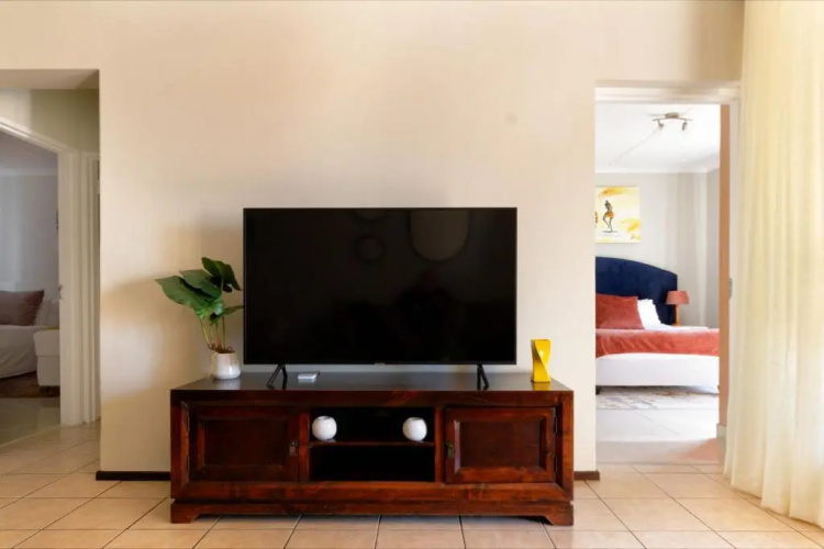 82 NOLE 2bed 2 bath apartment