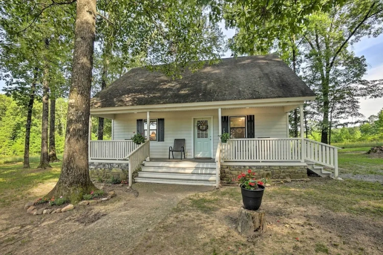 2 Bedrooms Cottage with balcony