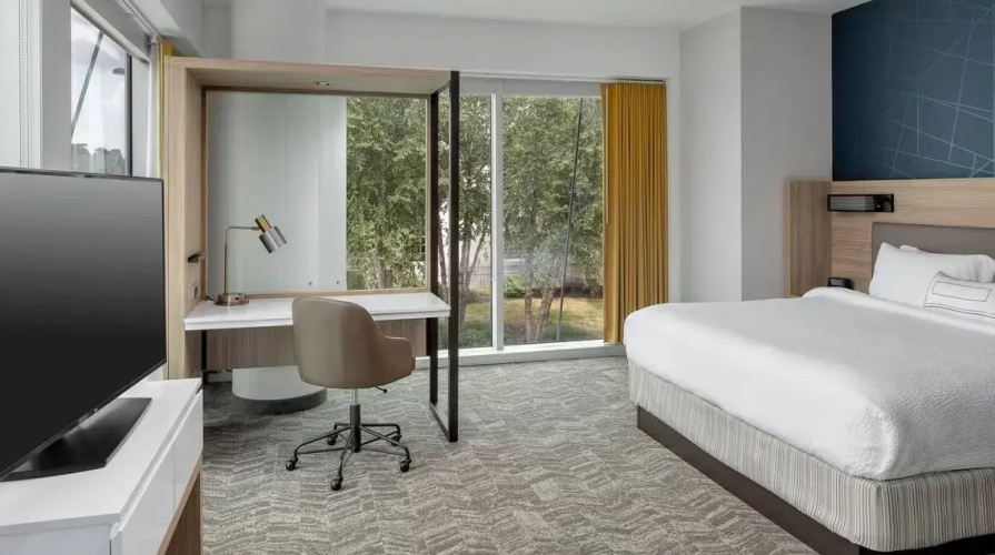 1 Bedroom Double Suite