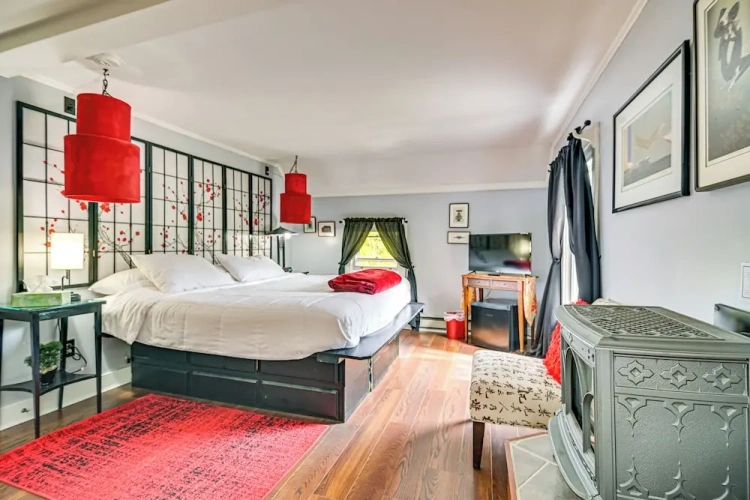 Guest rooms