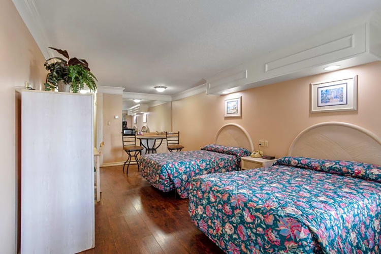 Deluxe Quadruple room