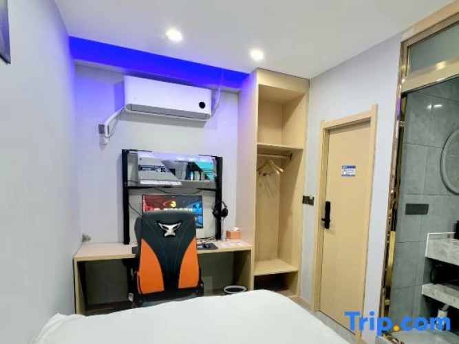 Premier Single room