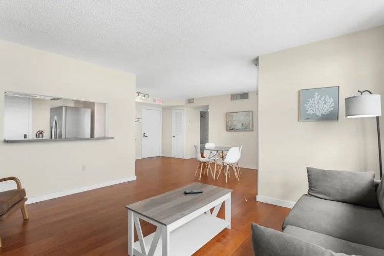 Bay Harbor Sunset Apt 5B