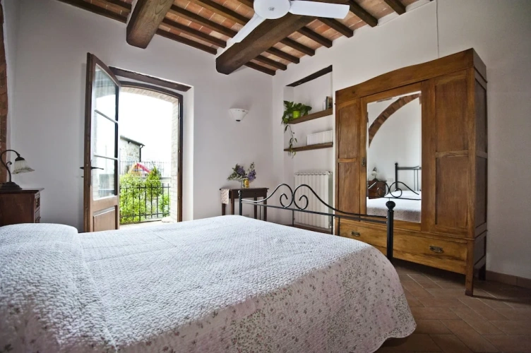 Standard Double room with view