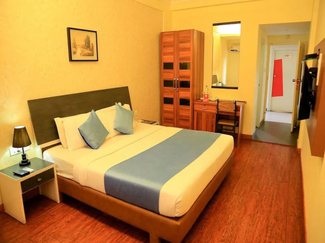 Capital O 1684 Hotel Malabar Inn