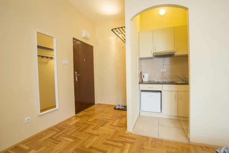 Economy Apartment