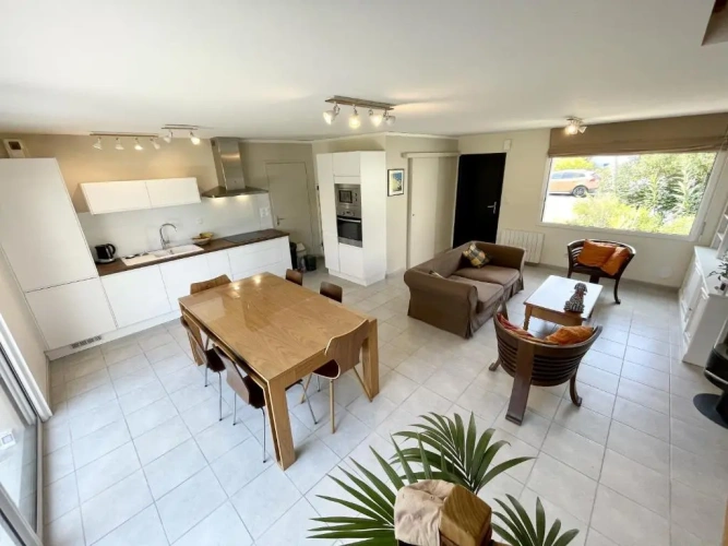 2 Bedrooms Cottage