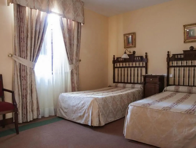 Hotel Alvar Fañez