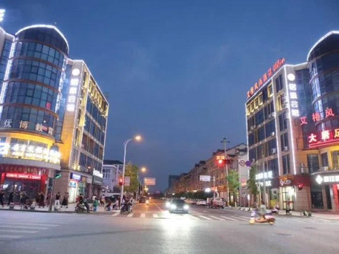 Tianzihu Changyue Hotel