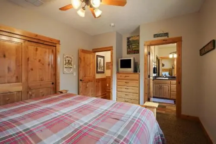 5 Vine Maple - Golf View - 6BR/6BA
