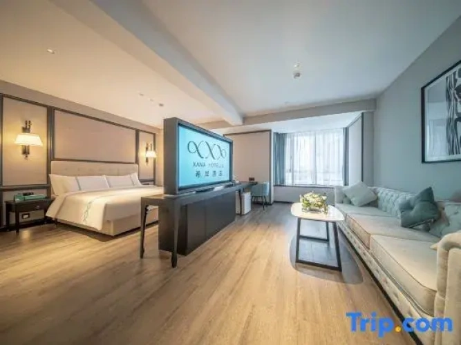 Double Suite