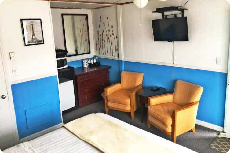 Manor Motel