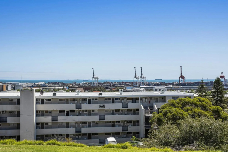 Studio 3 - ground floor Fremantle apartment