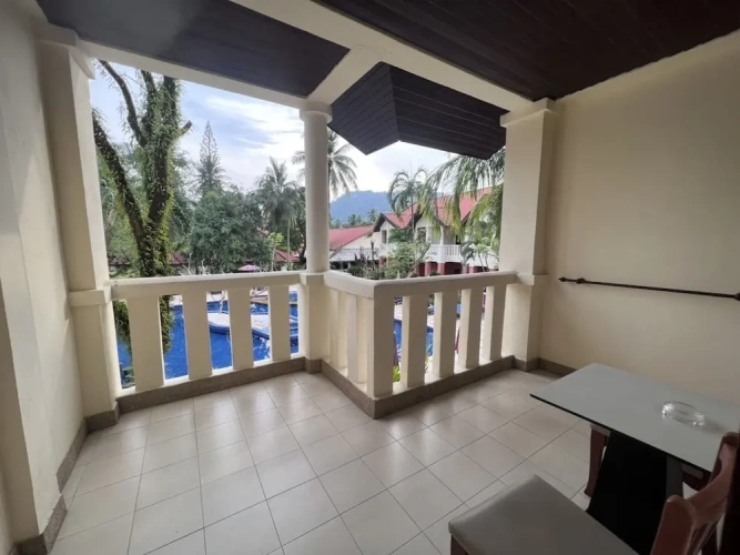 Superior Double room with pool view