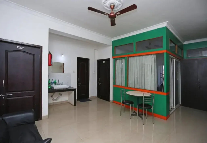 Hotel Daaven by OYO Rooms