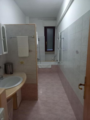 3 Bedrooms Apartment