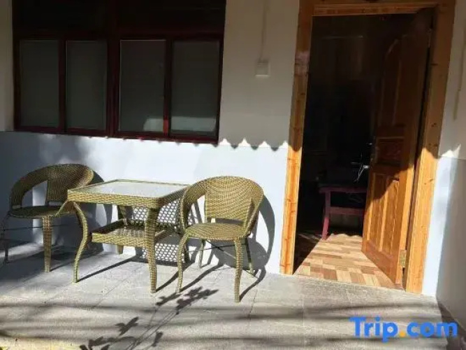 Shaba Wenquan Accommodation