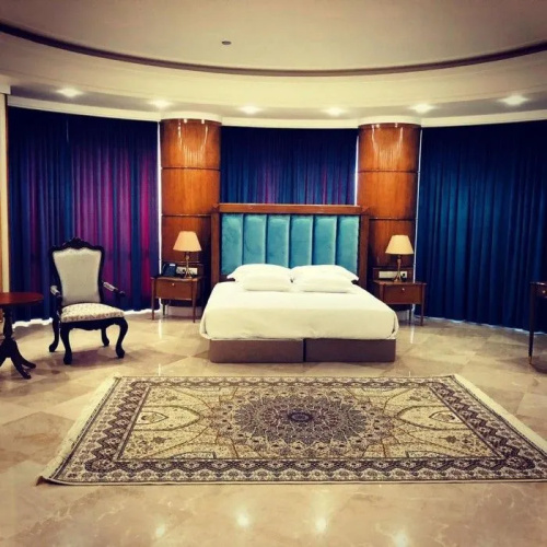 Wisteria Grand Hotel