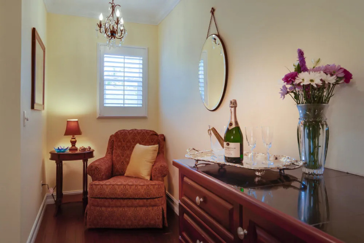 Seaglass Inn
