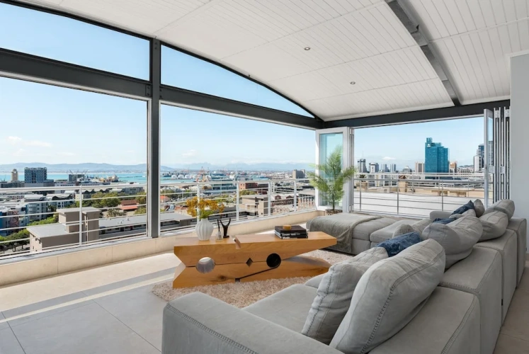 Grand Apartment