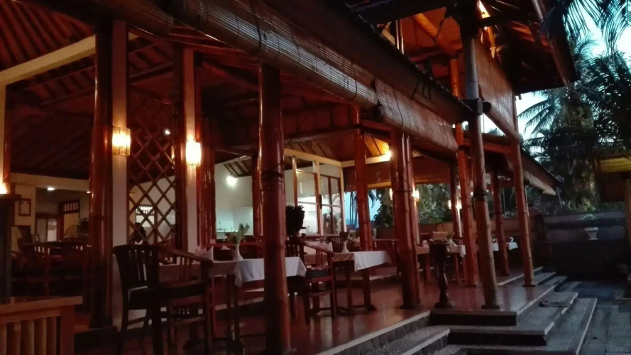 Starlight Hotel Lovina